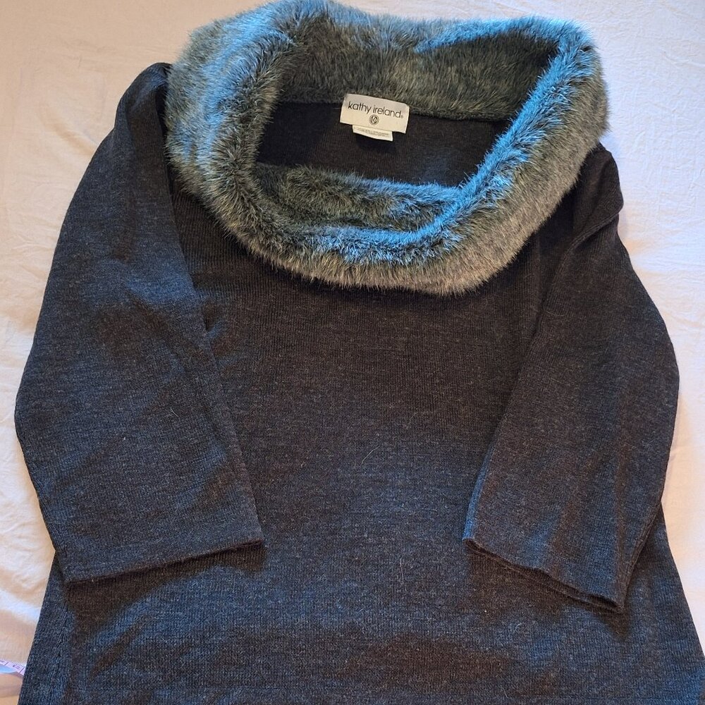 Woman's Sweater